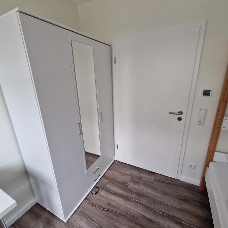 Apartment Nahe Meyer Werft In Ostfriesland Mit Kueche & Netflix Westoverledingen Zewnętrze zdjęcie