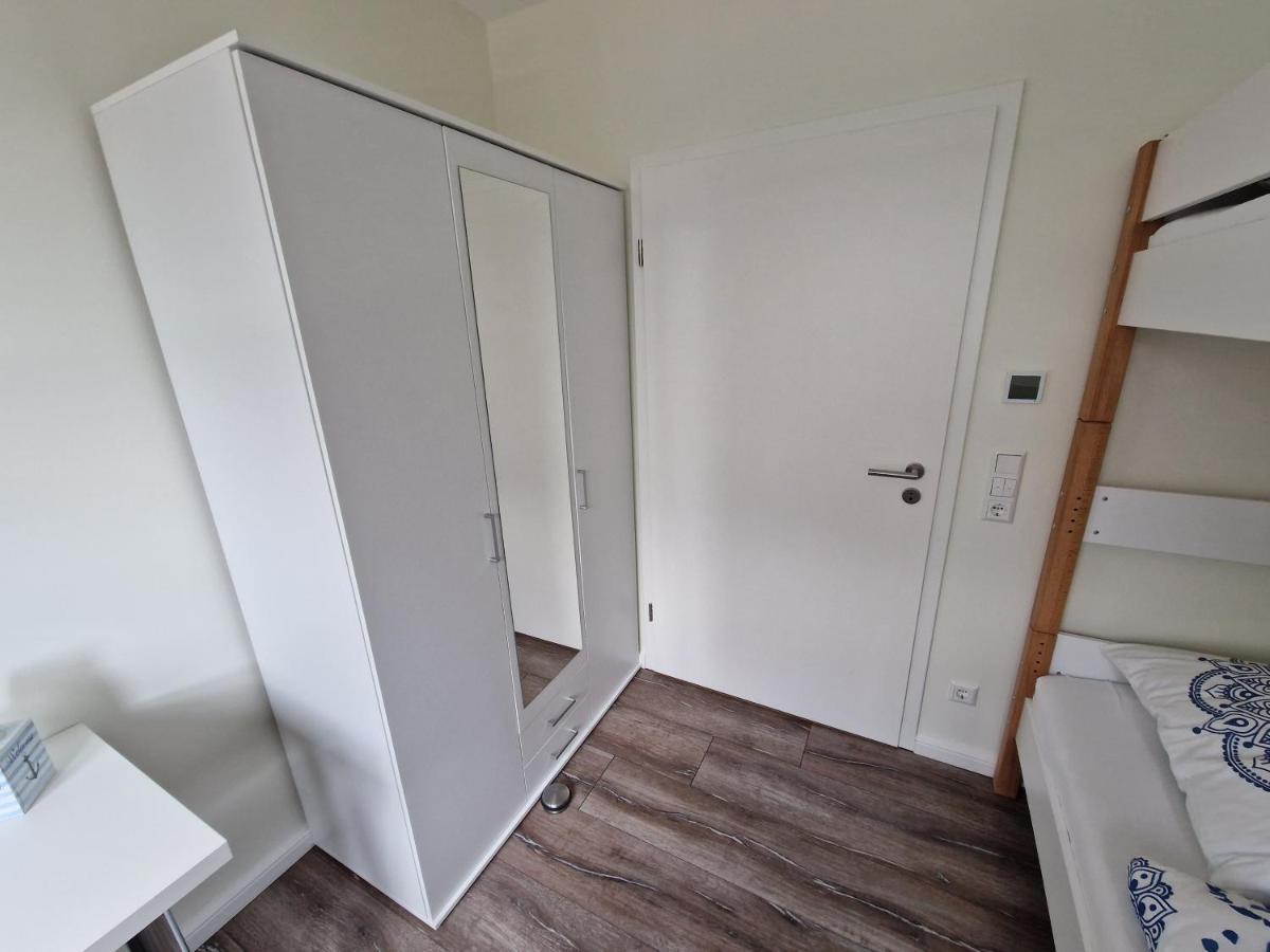 Apartment Nahe Meyer Werft In Ostfriesland Mit Kueche & Netflix Westoverledingen Zewnętrze zdjęcie
