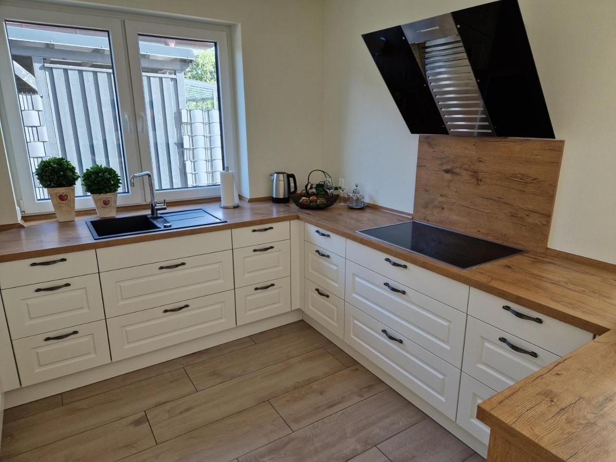 Apartment Nahe Meyer Werft In Ostfriesland Mit Kueche & Netflix Westoverledingen Zewnętrze zdjęcie