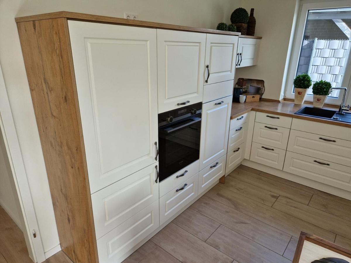 Apartment Nahe Meyer Werft In Ostfriesland Mit Kueche & Netflix Westoverledingen Zewnętrze zdjęcie