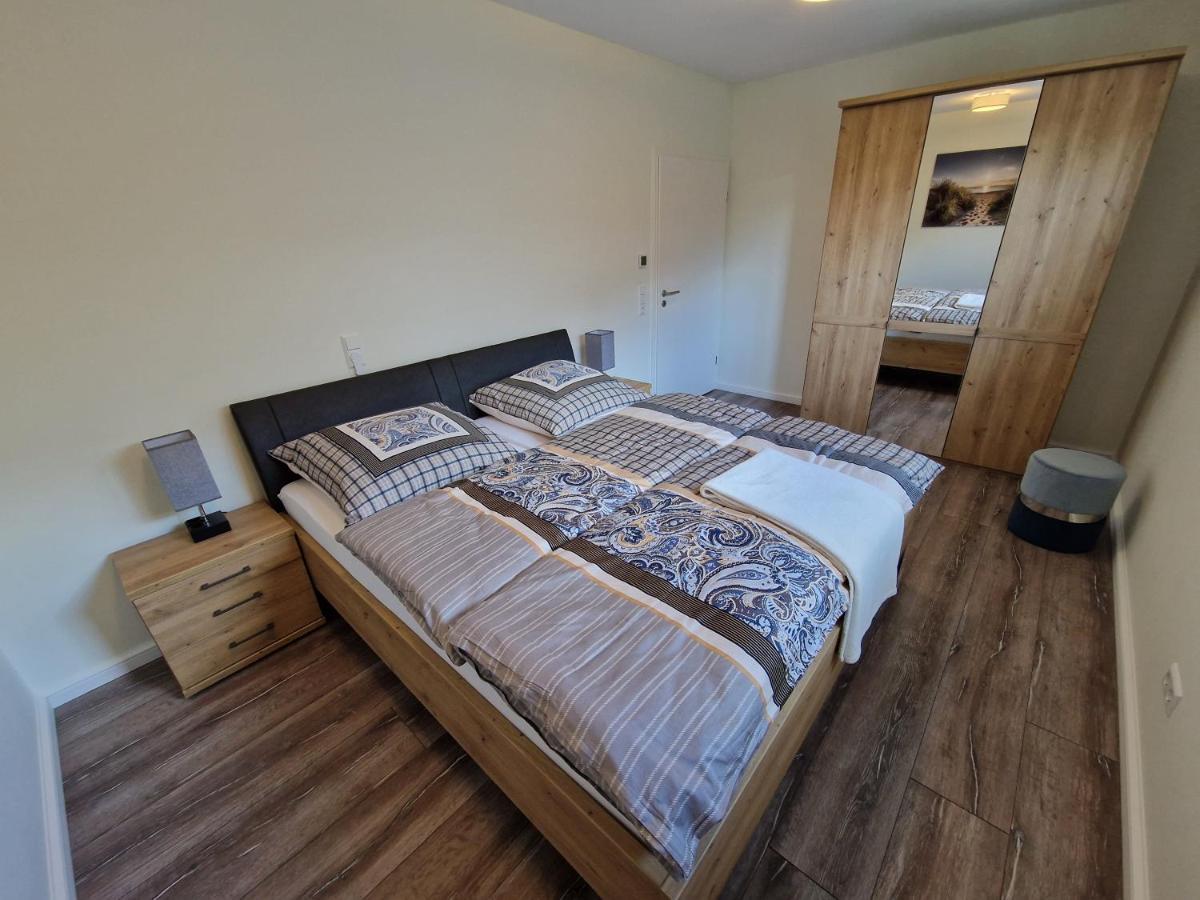 Apartment Nahe Meyer Werft In Ostfriesland Mit Kueche & Netflix Westoverledingen Zewnętrze zdjęcie